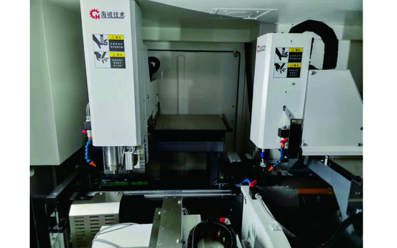 HC-YT6511 Heat Sink Processing with 2-Side Composite Drilling & Tapping Center